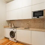 Baixa Cozy 2br With Ac - By Lu Holidays