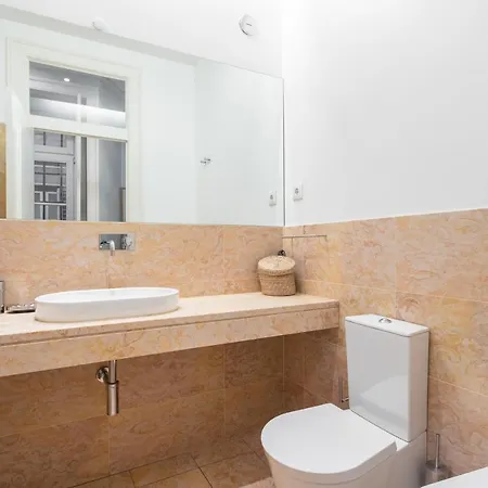 Baixa Cozy 2br With Ac - By Lu Holidays * 리스본