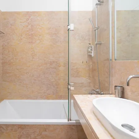 Apartament Baixa Cozy 2br With Ac - By Lu Holidays Lizbona
